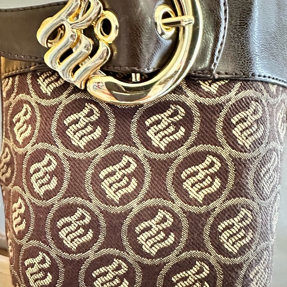 🛍️ Vintage 90’s Rocawear monogram brown with gold accents 4” heel rare boots - Picture 4 of 8